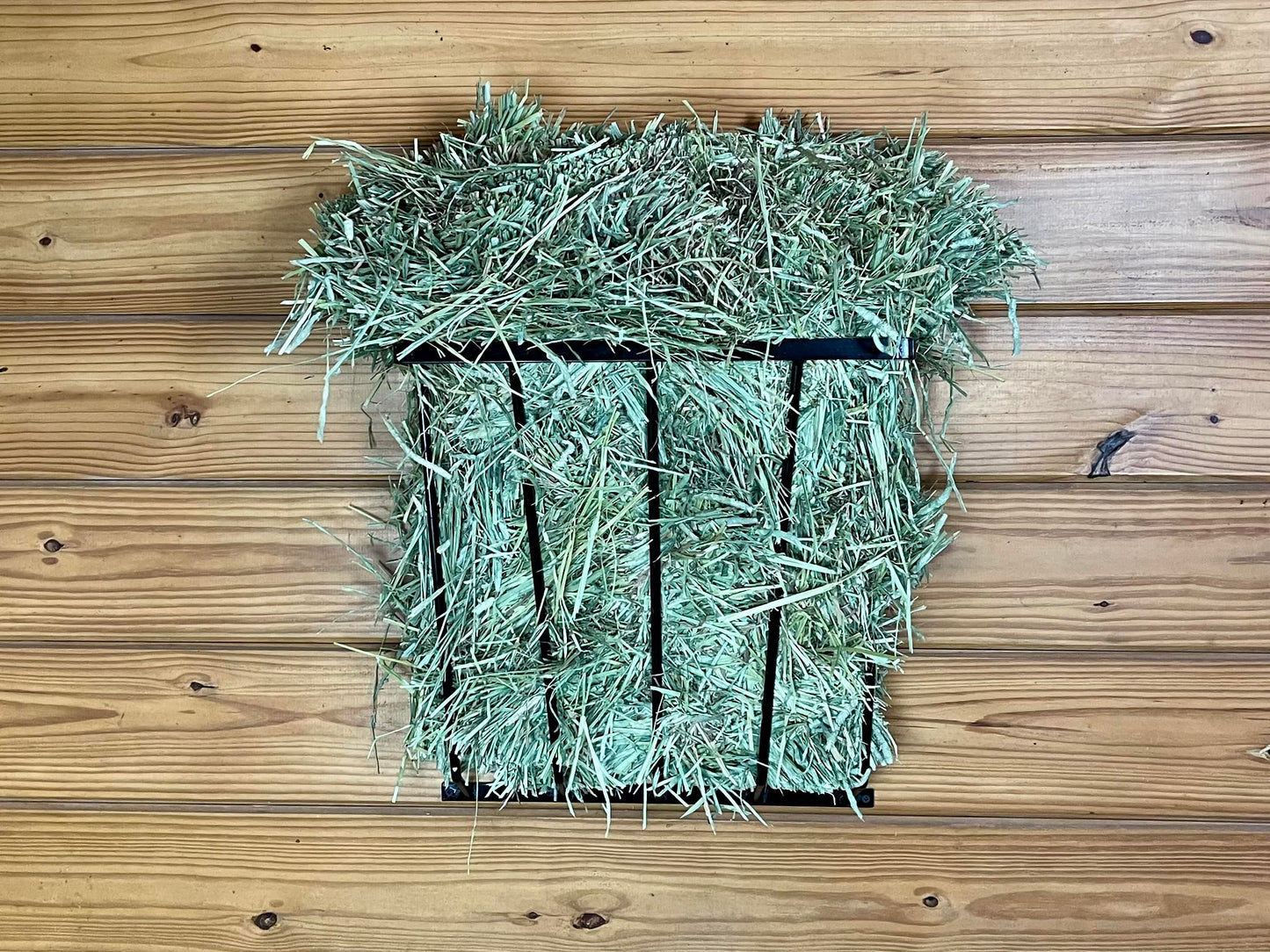 Heavy Duty Steel Wall Hay Rack by Dutch Ranch| Steel Hay Rack for Sheep, Goats & Livestock | Hay Feeder Wall Mount for Easy Hay Storage | Black Hay Rack for Blanket Storage | 18.5" Long | Made in USA