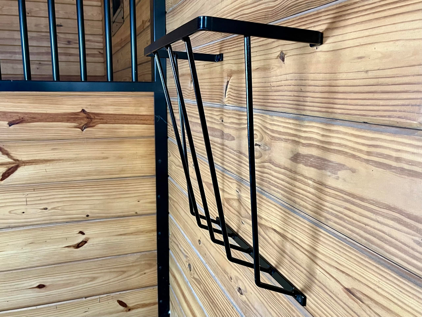 Heavy Duty Steel Wall Hay Rack by Dutch Ranch| Steel Hay Rack for Sheep, Goats & Livestock | Hay Feeder Wall Mount for Easy Hay Storage | Black Hay Rack for Blanket Storage | 18.5" Long | Made in USA